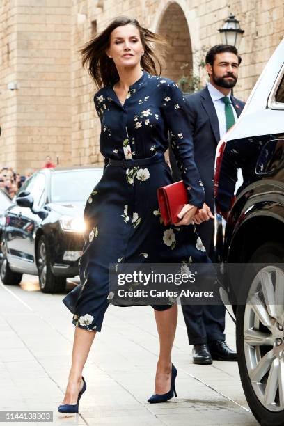 Queen Letizia of Spain attends the Easter Mass at the Cathedral of Palma de Mallorca on April 21, 2019 in Palma de Mallorca, Spain.