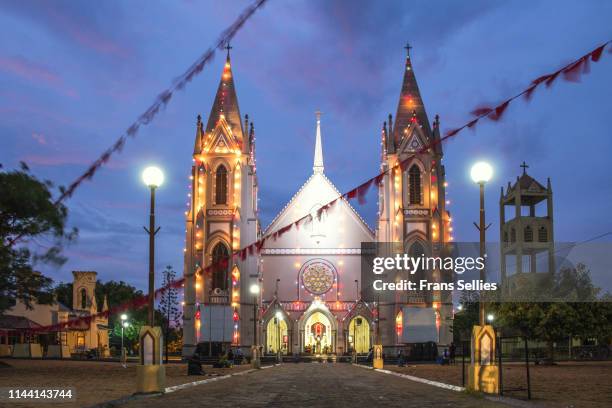 st. sebastian’s church, negombo, sri lanka - st sebastians church negombo stock pictures, royalty-free photos & images