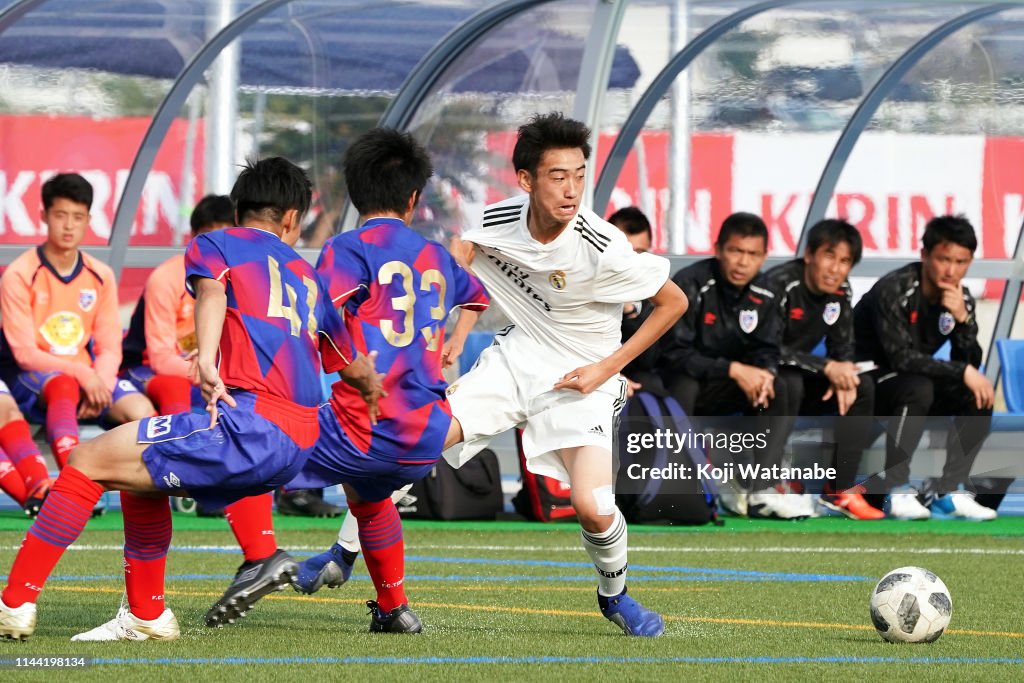 Real Madrid v FC Tokyo - U16 Kirin Lemon Cup Final