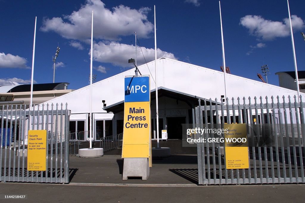 OLY2000-AUSTRALIA-MAIN PRESS CENTRE-2