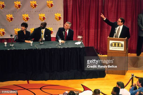 Juanita Jordan, Michael Jordan, NBA Commissioner David Stern, and Owner Jerry Reinsdorf of the Chicago Bulls look on during Michael Jordan's...