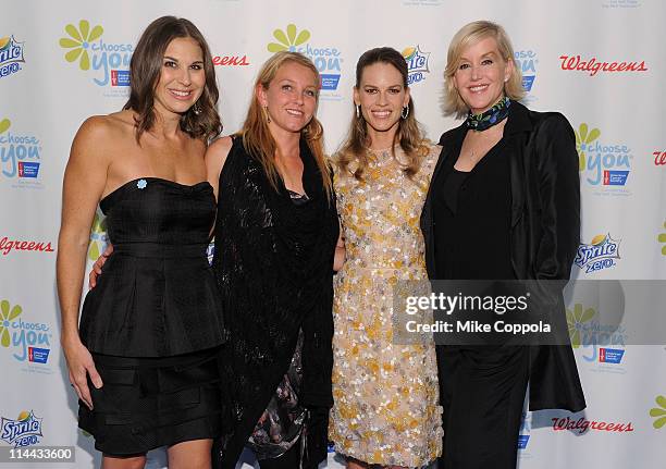 Molly Mickler Smith od 2S Films, Tina Gazzerro of Go Go Luckey Entertainment, Executive Producer Hilary Swank and Julie Auerbach of Go Go Luckey...