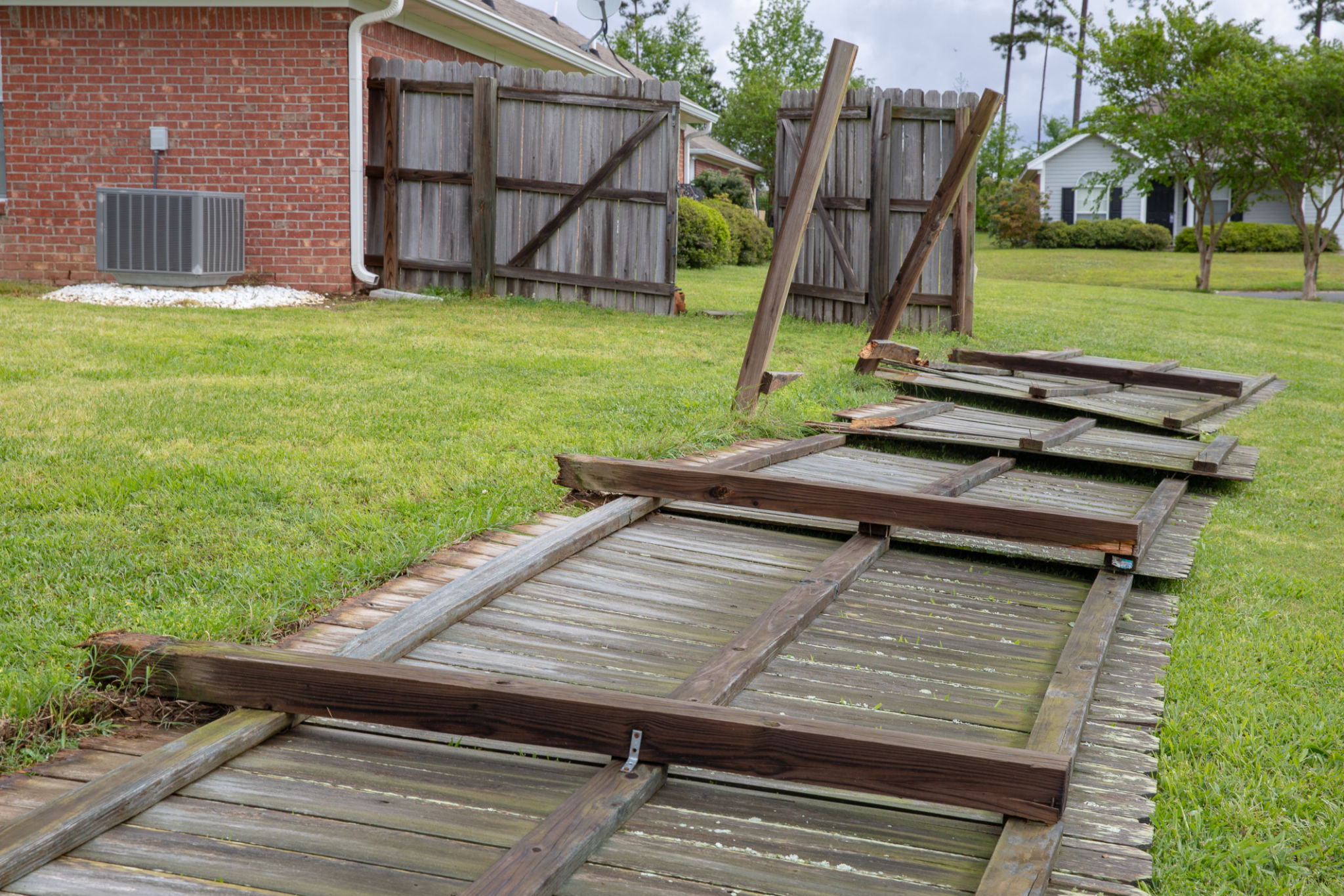 rainy weather fence