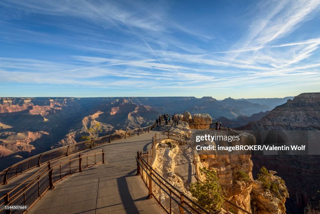 Mather Point Rim Trail Viewpoint Mather Point With Visitors Tourists Eroded Rocky Landscape ...