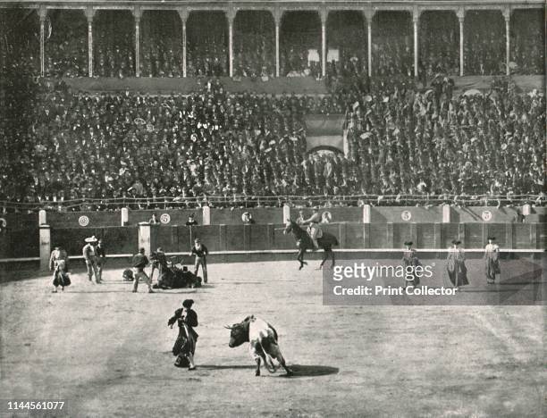 The interior of the Bullring, Madrid, Spain, 1895. Crowds watching the bullfight at the Plaza de toros de la Fuente del Berro, opened in 1874. From...