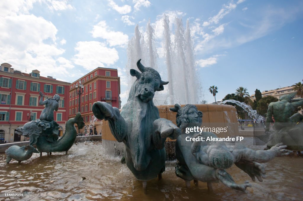 Fontaine du soleil, Place Massena, Nice