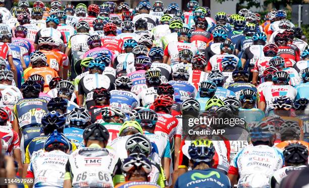 Picture shows the peloton during the 12th stage of the 94th Tour of Italy, run from Castelfidardo to Ravenna on May 19, 2011. Contador retained the...