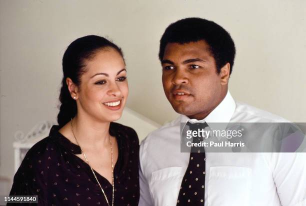 Muhammad Ali with his 3rd wife Veronica Porché Ali at home in Los Angeles before his last fight with Larry Holmes. August 3, 1980 Hancock Park , Los...