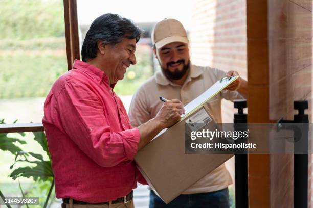 146 Outgoing Mail Sign Stock Photos, High-Res Pictures, and Images ...