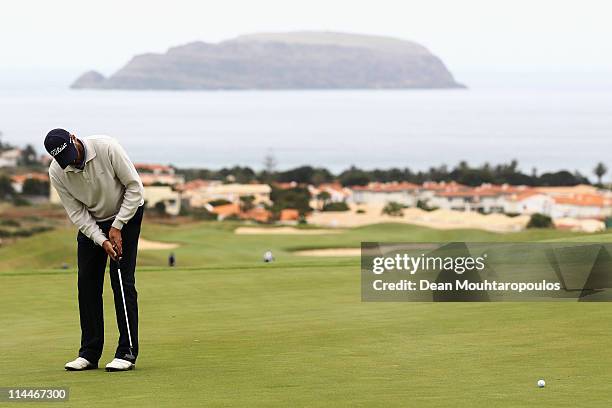 Francois Delamontagne of Fance putts on the 1st green during day two of the Madeira Islands Open on May 20, 2011 in Porto Santo Island, Portugal.