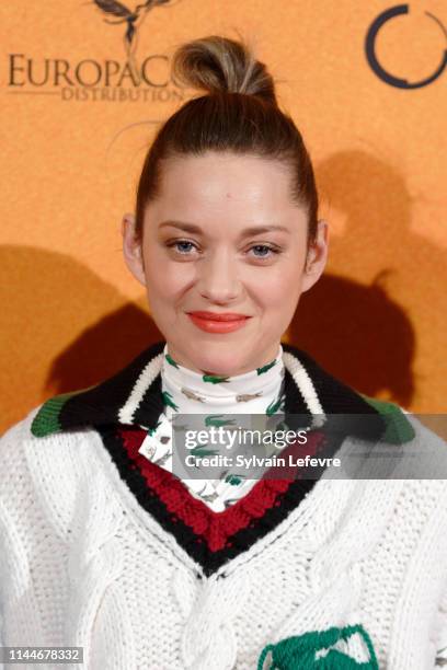 Actress Marion Cotillard attends the "Nous finirons Ensemble" photocall premiere at UGC De Brouckere on April 23, 2019 in Brussels, Belgium.