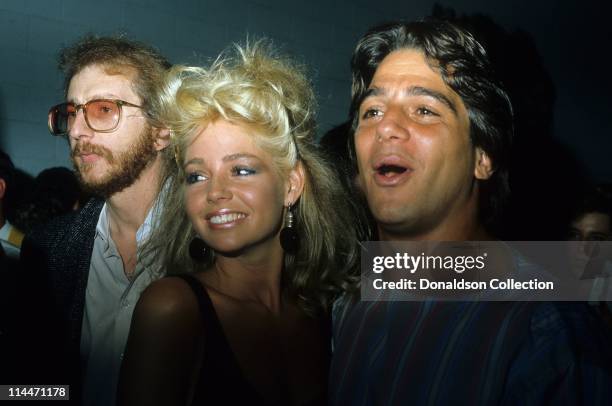 Actor Tony Danza and Actress Teri Copley pose for a portrait in circa 1986 in Los Angeles, California.