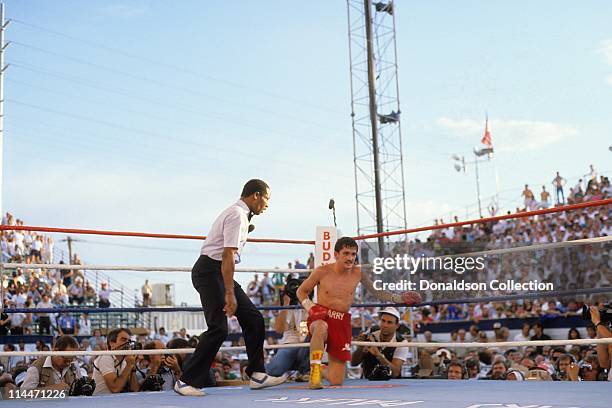 Barry McGuigan boxing on June 23, 1986 in Las Vegas, Nevada.