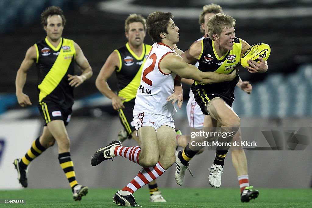Afl Foxtel Sports Only FOX Sports News 24/7 Live Stream Watch Now