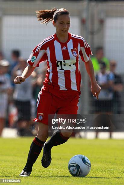 Ivana Rudelic of Muenchen runs with the ball during the women Bundesliga Cup 2011 final match between FC Bayern Muenchen and 1.FFC Turbine Potsdam at...