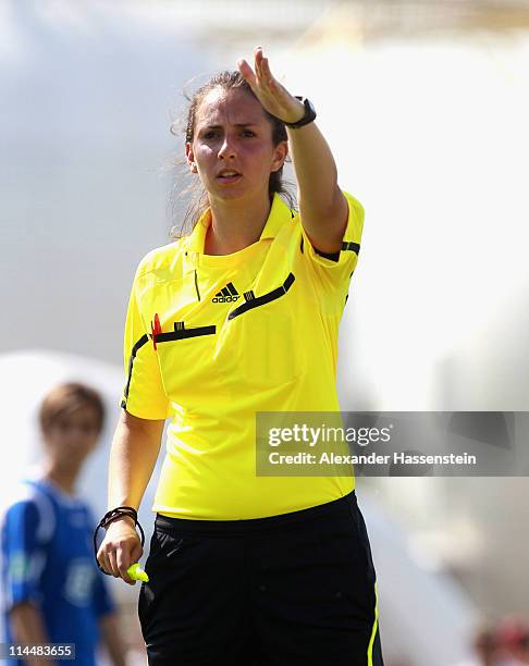 Referee Marija Kurtes reacts during the women Bundesliga Cup 2011 final match between FC Bayern Muenchen and 1.FFC Turbine Potsdam at Audi Sportpark...