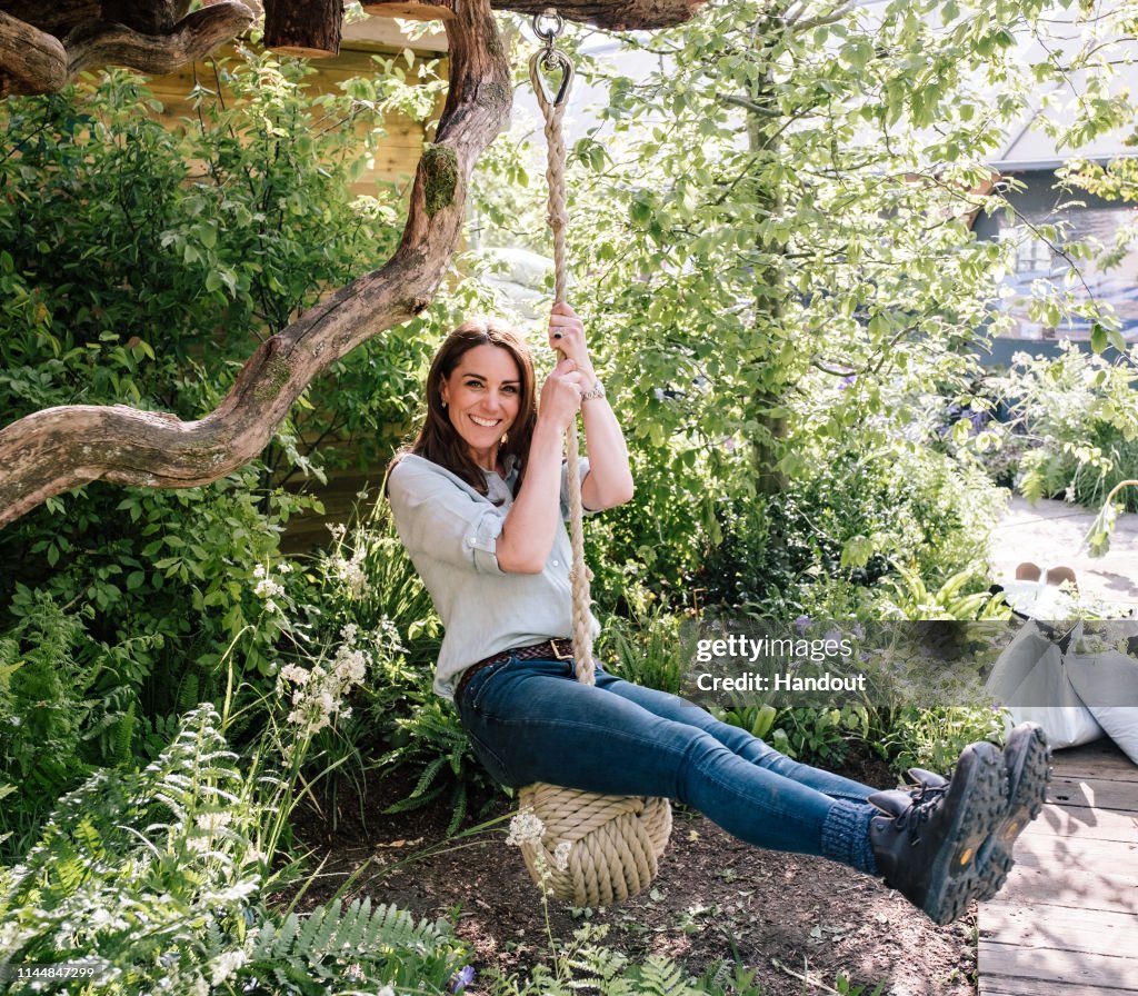 Duchess of Cambridge Visits RHS Chelsea Flower Show garden