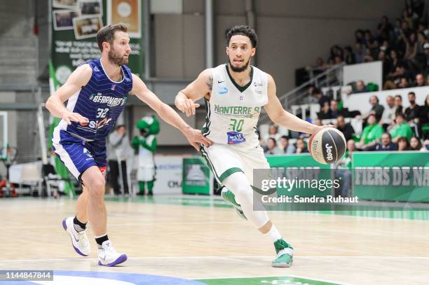 Mickey Mcconnell of Pau and Jeremy Senglin of Nanterre during the Jeep Elite match between Nanterre and Pau on May 18, 2019 in Nanterre, France.