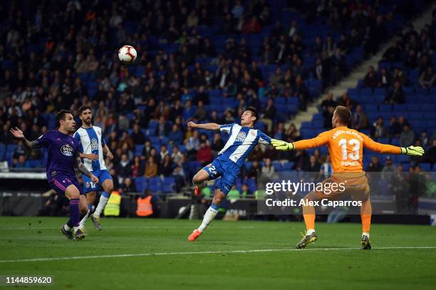 Wu Lei of RCD Espanyol steps up to score the opening goal of the La Liga match between RCD Espanyol and RC Celta de Vigo at RCDE Stadium on April 24,...