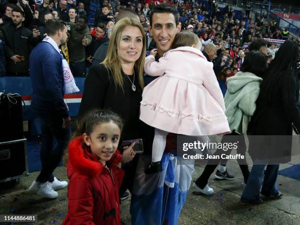 Angel Di Maria of PSG with his wife Jorgelina Cardoso and their daughters Mia Di Maria and Pia Di Maria celebrate winning the 'French Championship...