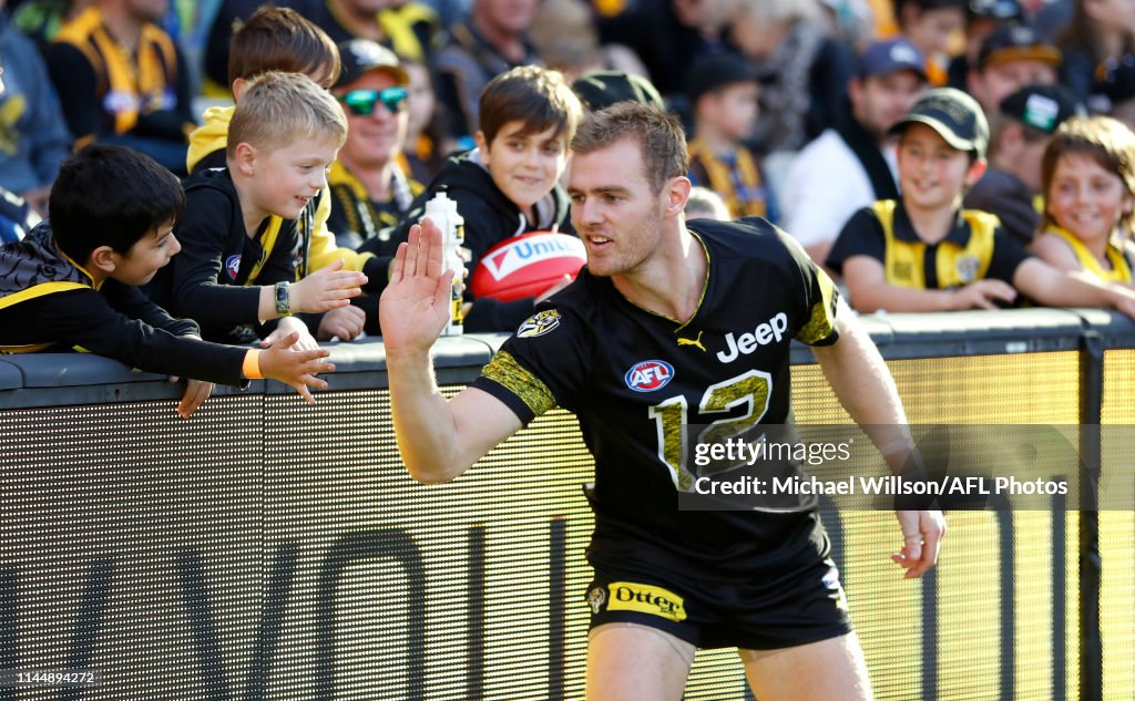 AFL Rd 9 - Richmond v Hawthorn