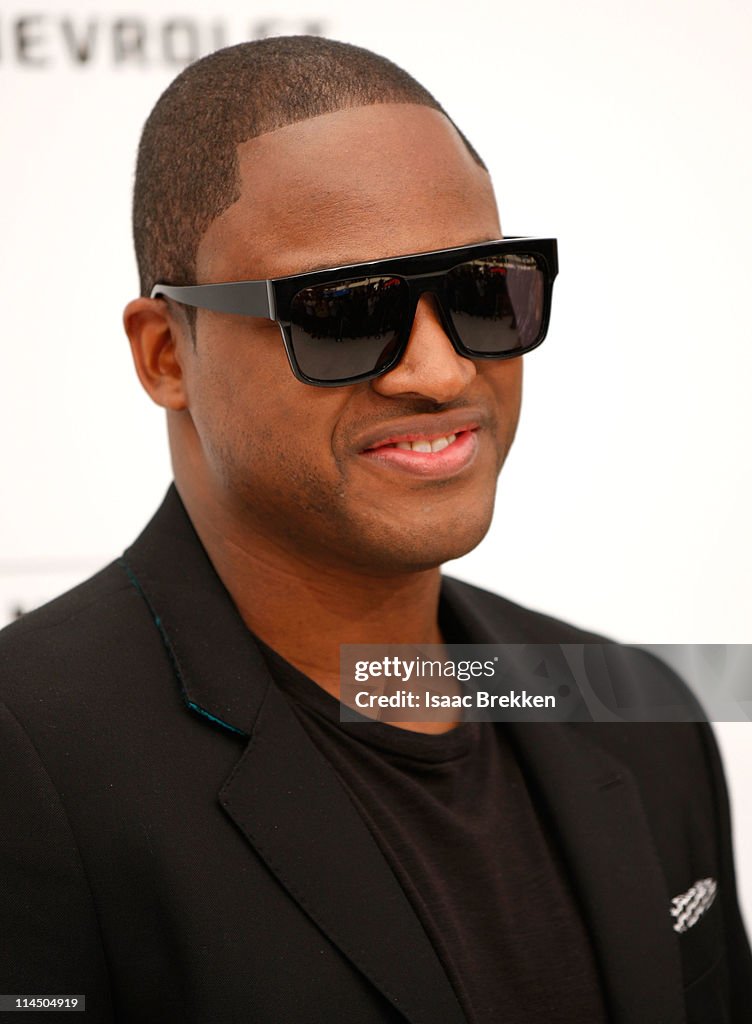 2011 Billboard Music Awards - Arrivals