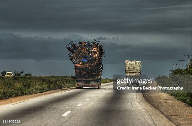 kaduna abuja expressway - nigeria stockfoto's en -beelden