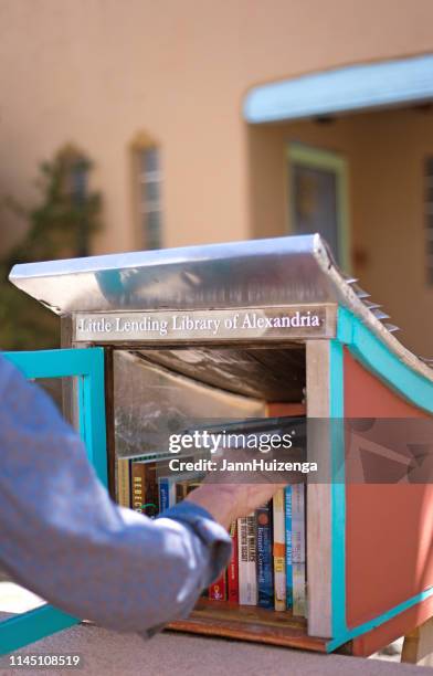 Residents Library Box Southwest Neighborhood Library Photos and Premium High Res Pictures ...