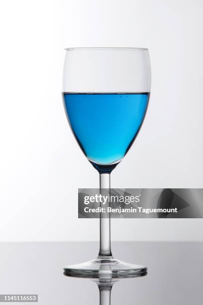 eau, boisson, carafe, récipient, verre, biberon, boire, liquide, - récipient imagens e fotografias de stock