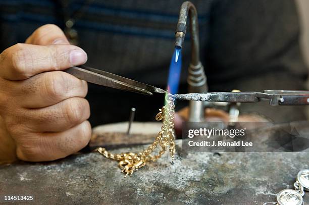The Jewelers Hands, Foto de stock