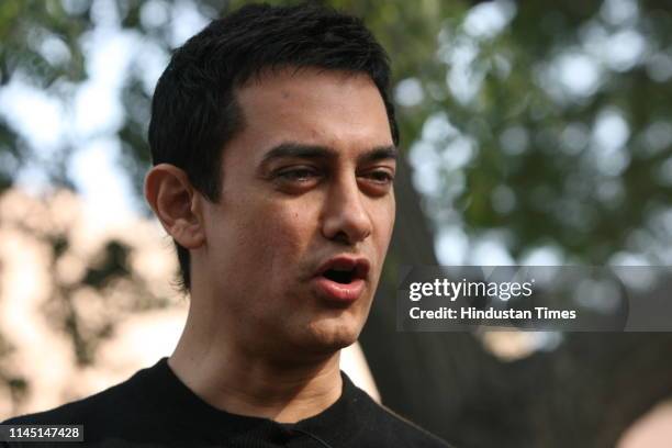 Bollywood actor Aamir Khan during the promotion of his forthcoming film 'Ghajini', on December 21, 2008 in New Delhi, India.