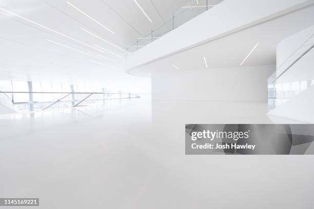 futuristic empty room, 3d rendering - loft interior foto e immagini stock