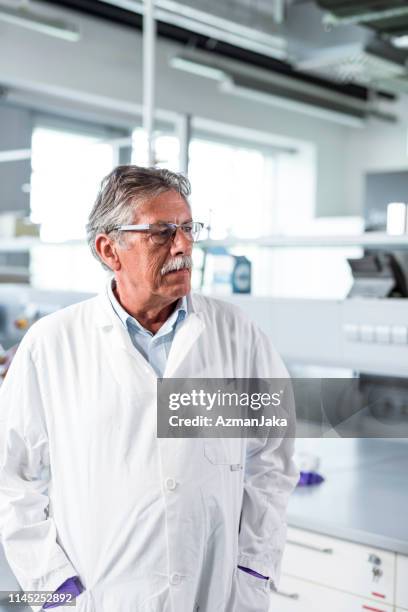 Man In Lab 66 Lab Coat Stock Photos, High-Res Pictures, and Images - Getty Images