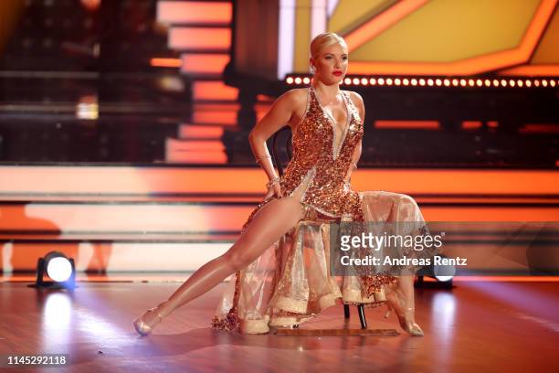 Evelyn Burdecki performs on stage during the 5th show of the 12th season of the television competition "Let's Dance" on April 26, 2019 in Cologne,...