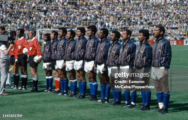 The Kuwait team line up during the national anthems before the FIFA World Cup Group 4 match between Czechoslovakia and Kuwait at the Estadio Jose...
