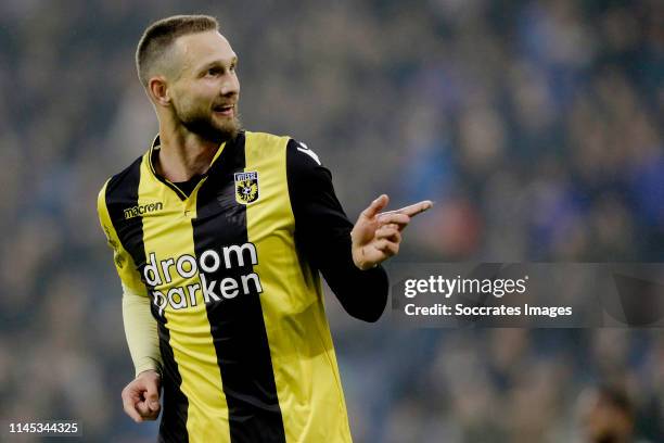 Tim Matavz of Vitesse celebrates 2-0 during the Dutch Eredivisie match between Vitesse v FC Groningen at the GelreDome on May 21, 2019 in Arnhem...