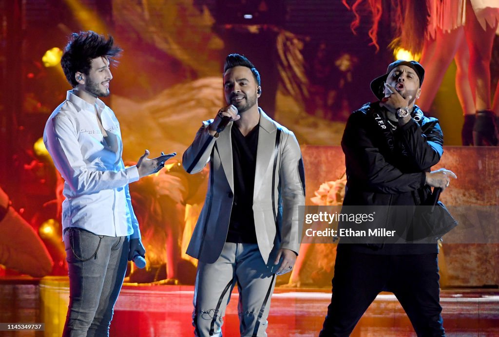 2019 Billboard Latin Music Awards - Show