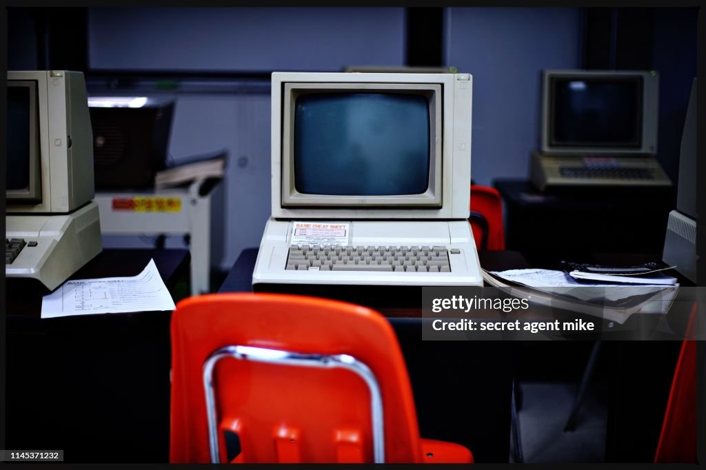 Classic Computer Classroom High-Res Stock Photo - Getty Images