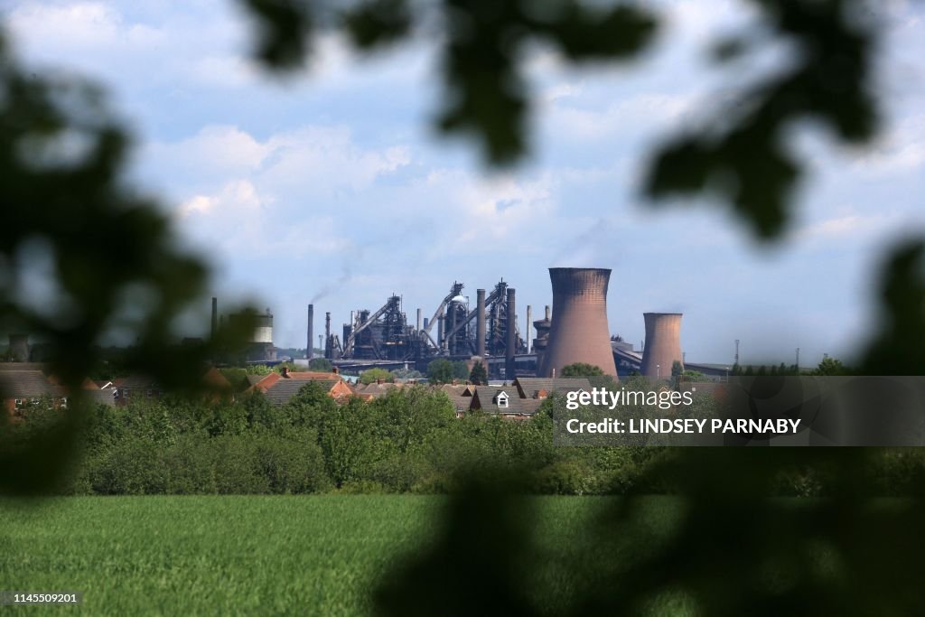 BRITAIN-POLITICS-INDUSTRY-STEEL-BRITISH STEEL-LAYOFFS