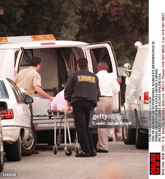 Margaux Hemingway IS WHEELED INTO A LOS ANGELES CORONER'S VAN, Sanata... News Photo Getty Images