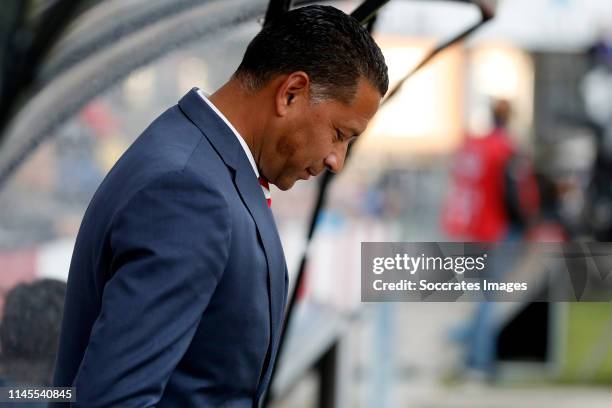 Coach Henk Fraser of Sparta Rotterdam during the Dutch Keuken Kampioen Divisie match between Sparta v TOP Oss at the Sparta Stadium Het Kasteel on...