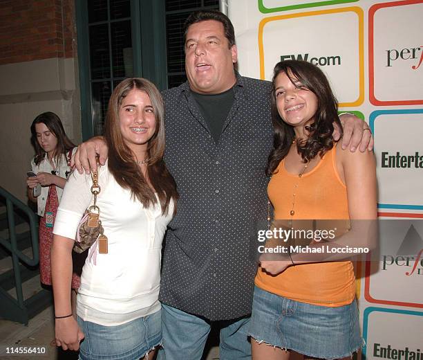 Steve Schirripa , Alexandra Schirripa and Bria Schirripa