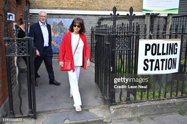 Labour leader Jeremy Corbyn and wife Laura Alvarez leave after voting in the European Elections, at a polling station at Pakeman primary school in...