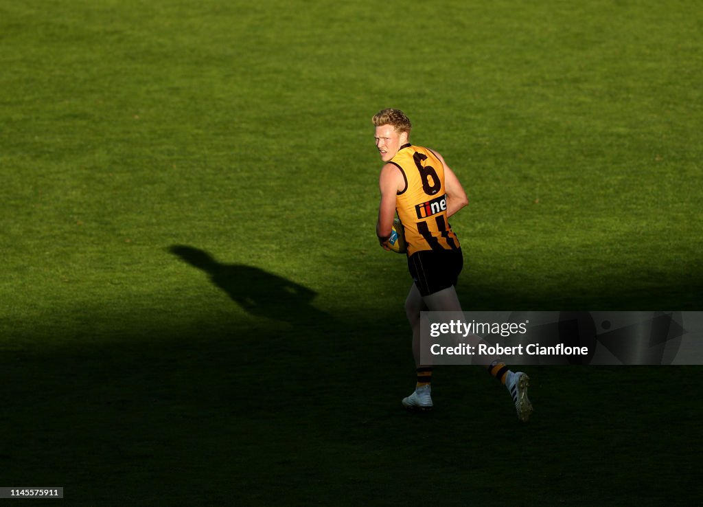 AFL Rd 6 - Hawthorn v Carlton