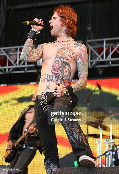 Josh Todd of Buckcherry during KROQ Inland Invasion 2006 - Show at Hyundai Pavilion at Glen Helen in San Bernardino, California, United States.