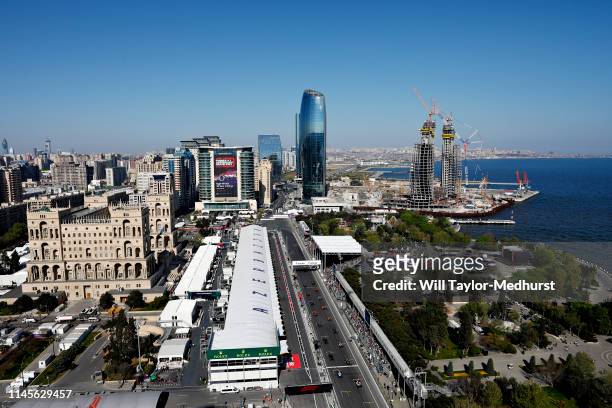 General view of the start during the F1 Grand Prix of Azerbaijan at Baku City Circuit on April 28, 2019 in Baku, Azerbaijan.