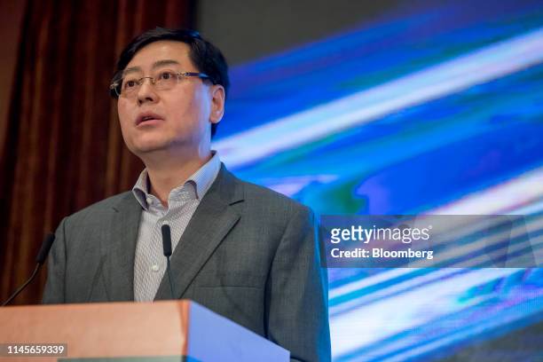 Yang Yuanqing, chairman and chief executive officer of Lenovo Group Ltd., speaks during a news conference in Hong Kong, China, on Thursday, May 23,...