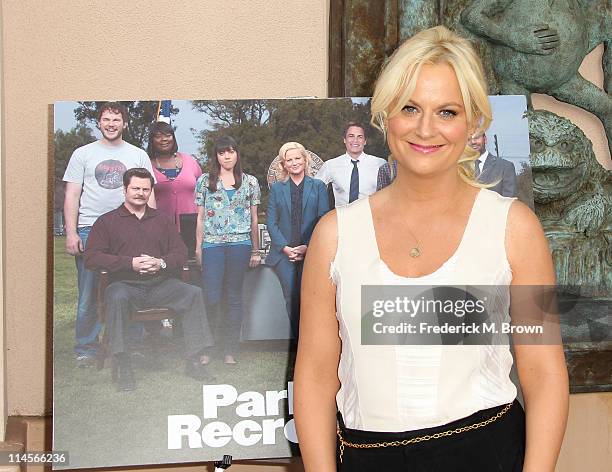 Actress Amy Poehler attends the Emmy Screening for NBC's "Parks and Recreation" at the Leonard H. Goldenson Theatre on May 23, 2011 in North...