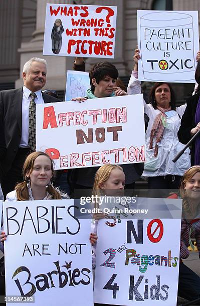 18 Activists Rally Against Child Beauty Pageants Stock Photos, High-Res ...