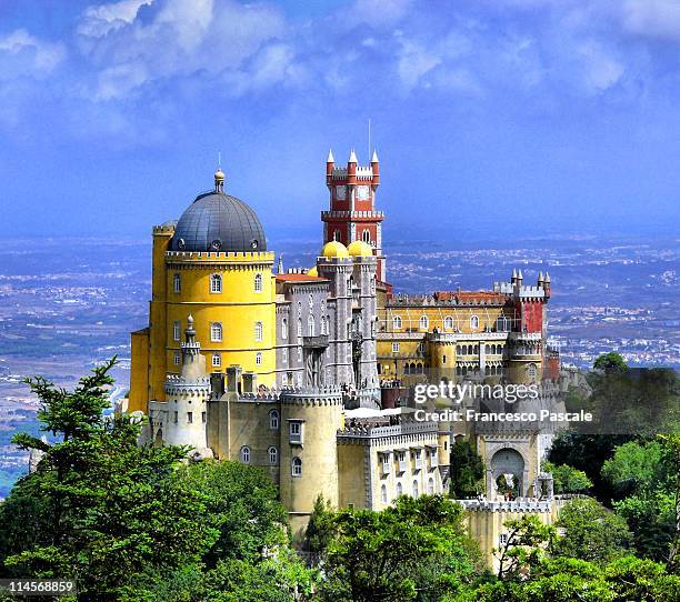 romanticism in castle architecture - sintra portugal stock pictures, royalty-free photos & images